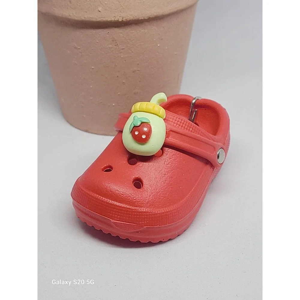 Handmade Cute Strawberry Shoe Keychain‎ Charm Red Croc Style Bag Accessory
